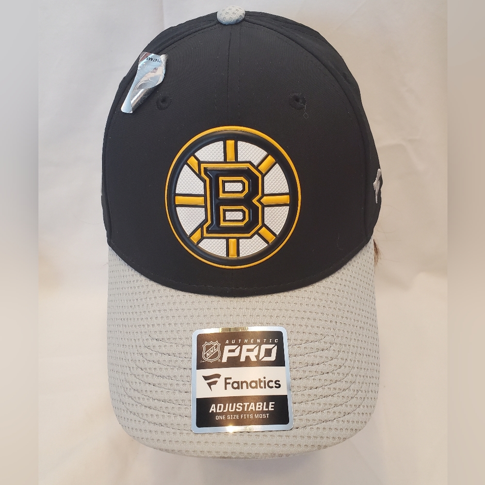 Boston Bruins Pro Fanatics NHL Stanley Cup Playoffs 2020 Snapback Hat, NWT